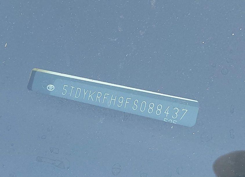 Photo 18 of 2015 Toyota Highlander LIMITED V6 (VIN 5TDYKRFH9FS088437)