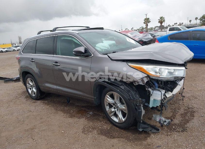 2016 Toyota Highlander LIMITED PLATINUM V6 (VIN 5TDYKRFH9GS171559) main photo