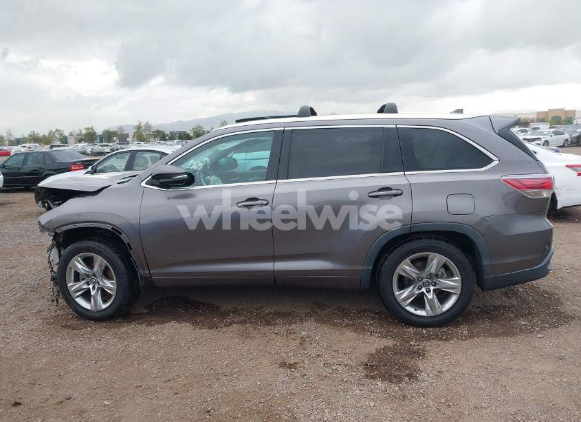 Photo 14 of 2016 Toyota Highlander LIMITED PLATINUM V6 (VIN 5TDYKRFH9GS171559)