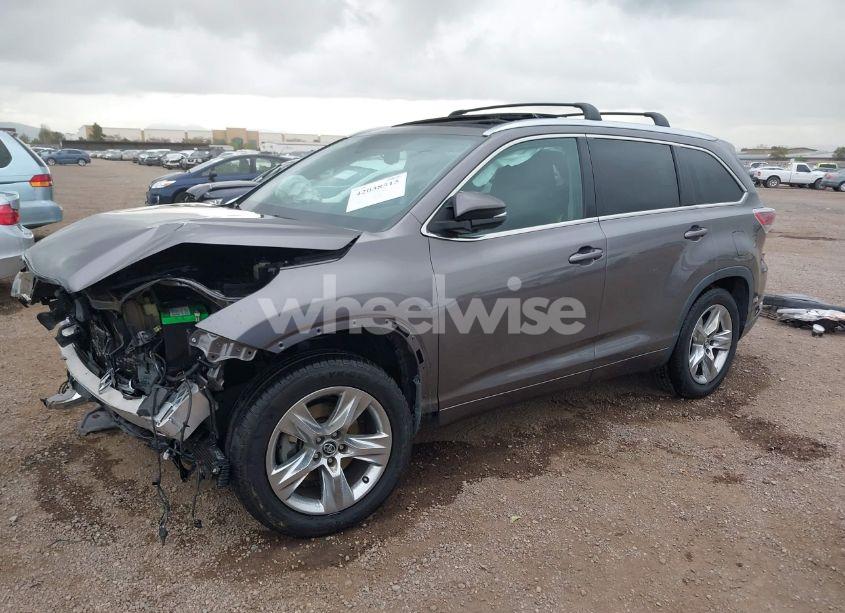Photo 2 of 2016 Toyota Highlander LIMITED PLATINUM V6 (VIN 5TDYKRFH9GS171559)