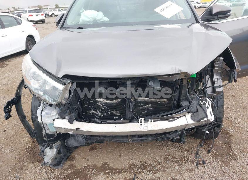 Photo 6 of 2016 Toyota Highlander LIMITED PLATINUM V6 (VIN 5TDYKRFH9GS171559)