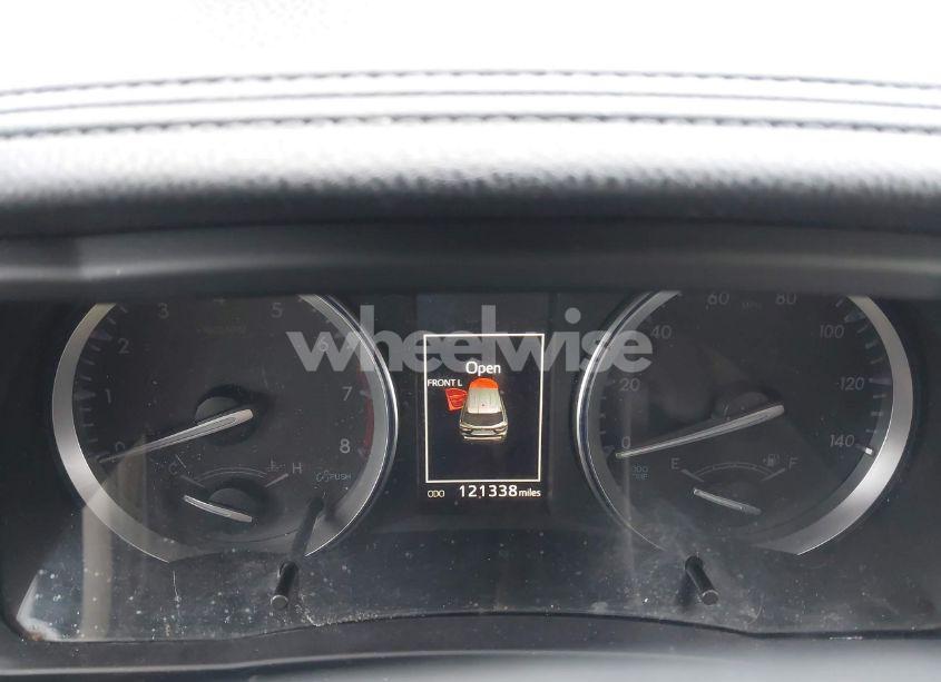 Photo 7 of 2016 Toyota Highlander LIMITED PLATINUM V6 (VIN 5TDYKRFH9GS171559)