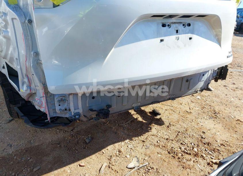 Photo 18 of 2021 Toyota Sienna XLE (VIN 5TDYRKEC0MS040377)