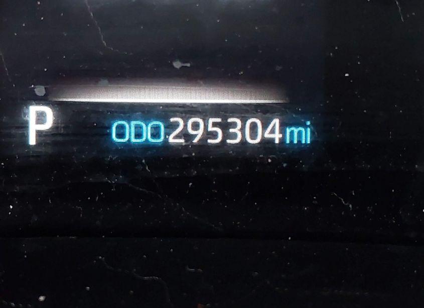 Photo 15 of 2021 Toyota Sienna XLE (VIN 5TDYRKEC1MS008618)