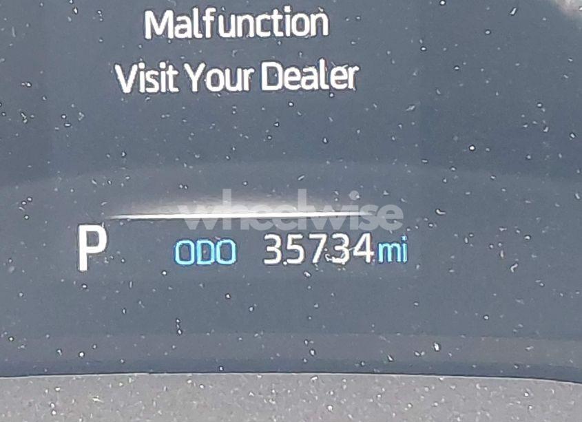 Photo 15 of 2021 Toyota Sienna XLE (VIN 5TDYRKEC1MS068172)