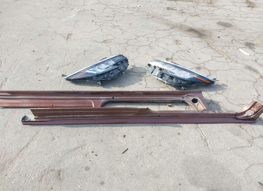 Photo 12 of 2022 Toyota Sienna XLE (VIN 5TDYRKEC1NS081585)