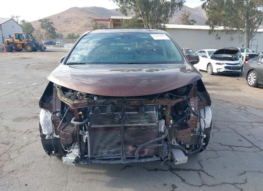 Photo 13 of 2022 Toyota Sienna XLE (VIN 5TDYRKEC1NS081585)