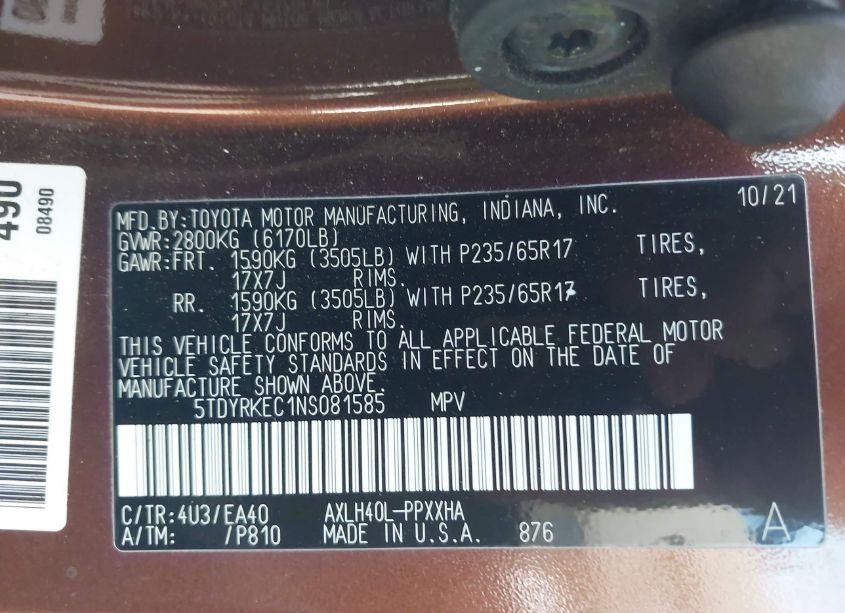 Photo 9 of 2022 Toyota Sienna XLE (VIN 5TDYRKEC1NS081585)