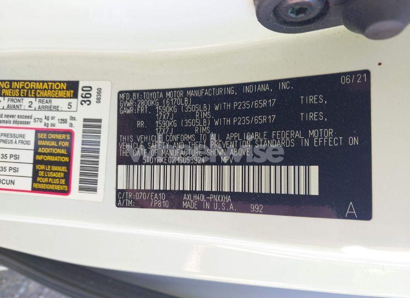 Photo 9 of 2021 Toyota Sienna XLE (VIN 5TDYRKEC2MS053924)