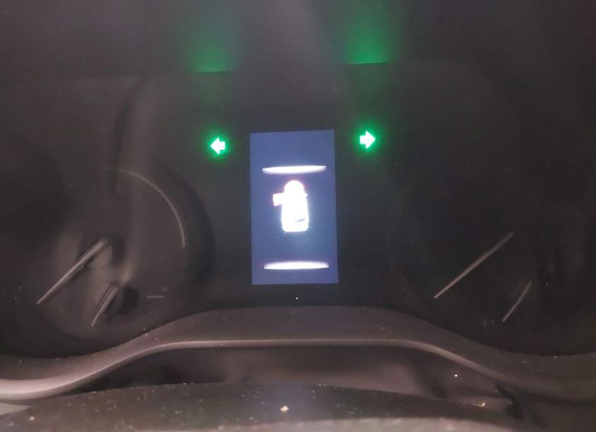 Photo 14 of 2022 Toyota Sienna XLE (VIN 5TDYRKEC3NS091549)