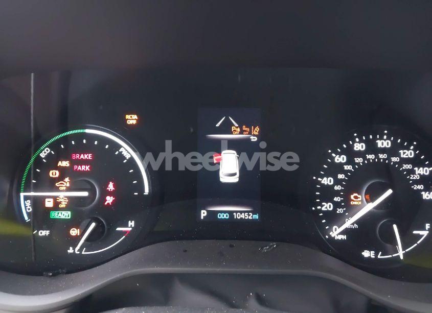 Photo 15 of 2024 Toyota Sienna XLE (VIN 5TDYRKEC4RS206973)