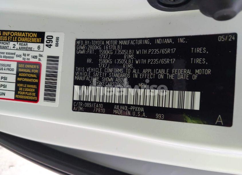 Photo 9 of 2024 Toyota Sienna XLE (VIN 5TDYRKEC4RS206973)