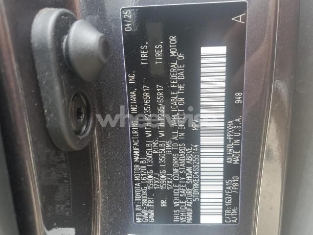 Photo 12 of 2025 TOYOTA SIENNA XLE (VIN 5TDYRKEC4SS255144)