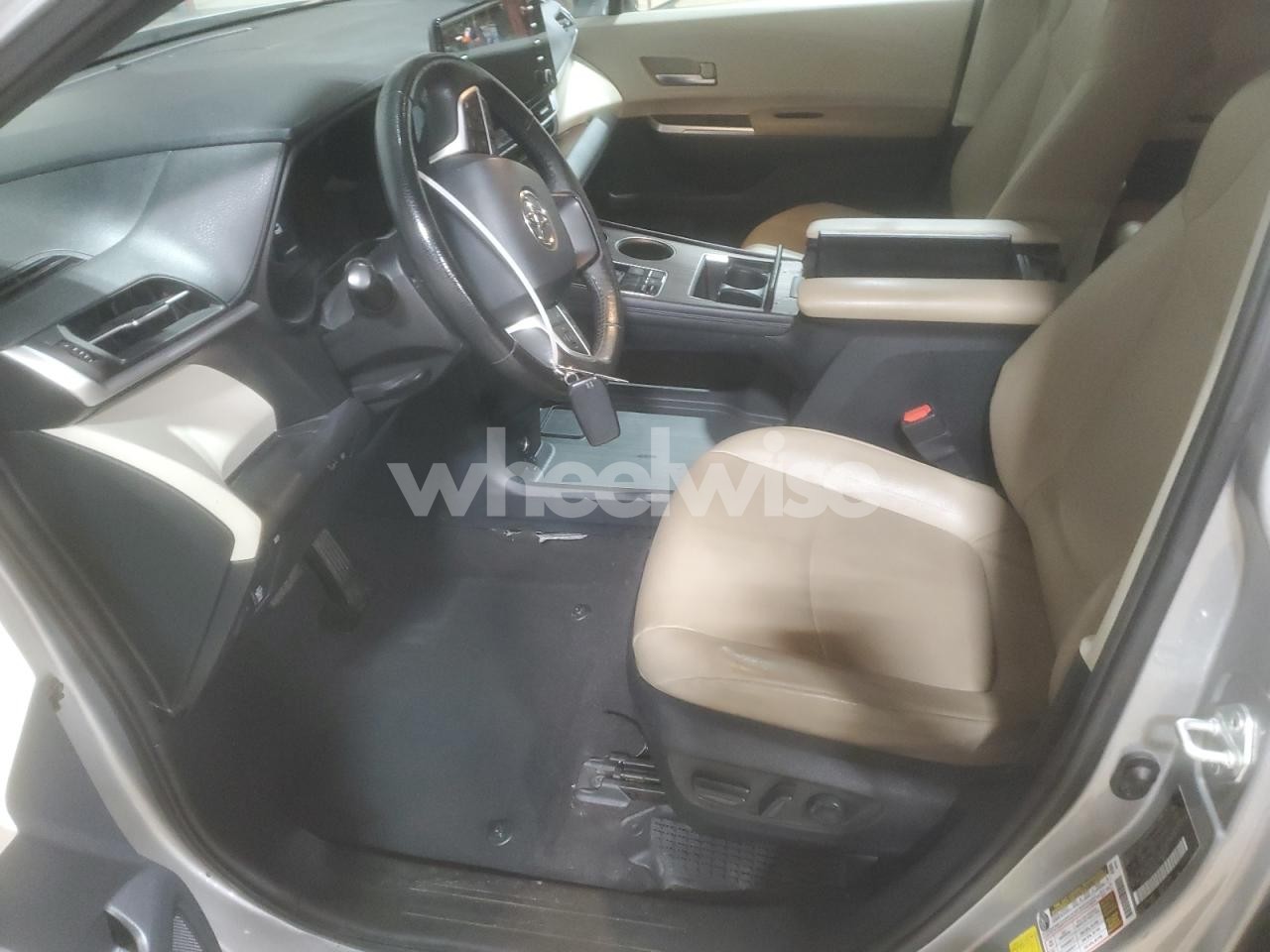 Photo 7 of 2021 TOYOTA SIENNA XLE (VIN 5TDYRKEC5MS007035)