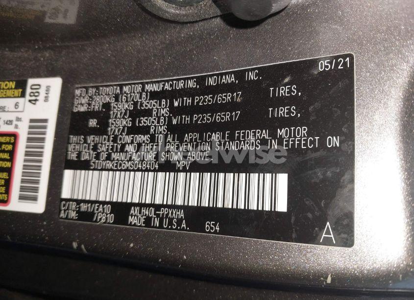 Photo 9 of 2021 Toyota Sienna XLE (VIN 5TDYRKEC6MS048404)