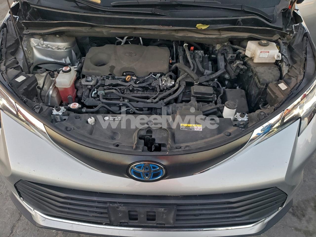 Photo 12 of 2022 TOYOTA SIENNA XLE (VIN 5TDYRKEC6NS127038)