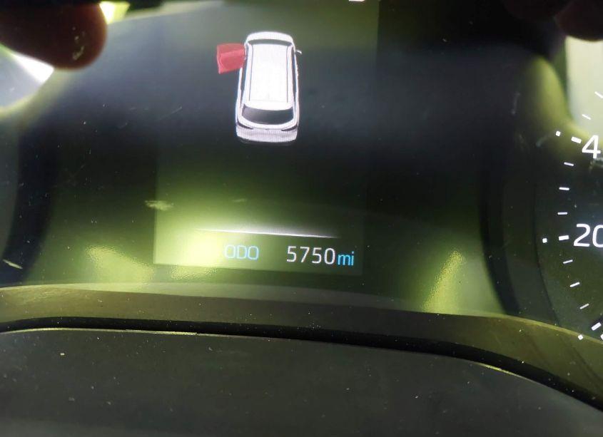 Photo 15 of 2024 Toyota Sienna XLE (VIN 5TDYRKEC6RS204805)