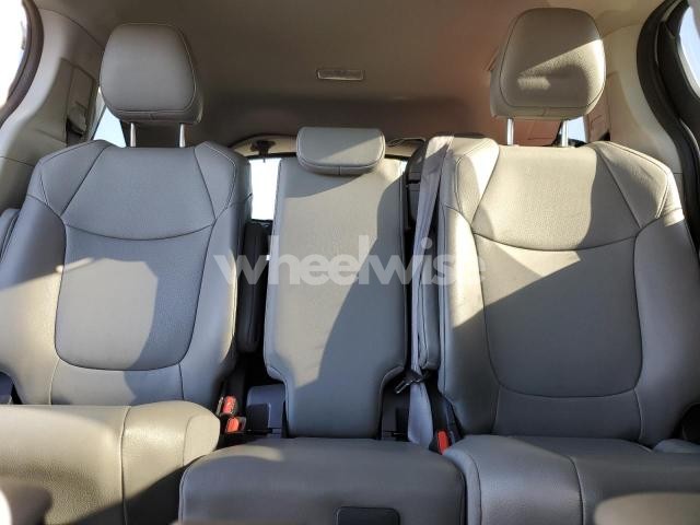Photo 7 of 2022 TOYOTA SIENNA XLE (VIN 5TDYRKEC7NS094003)