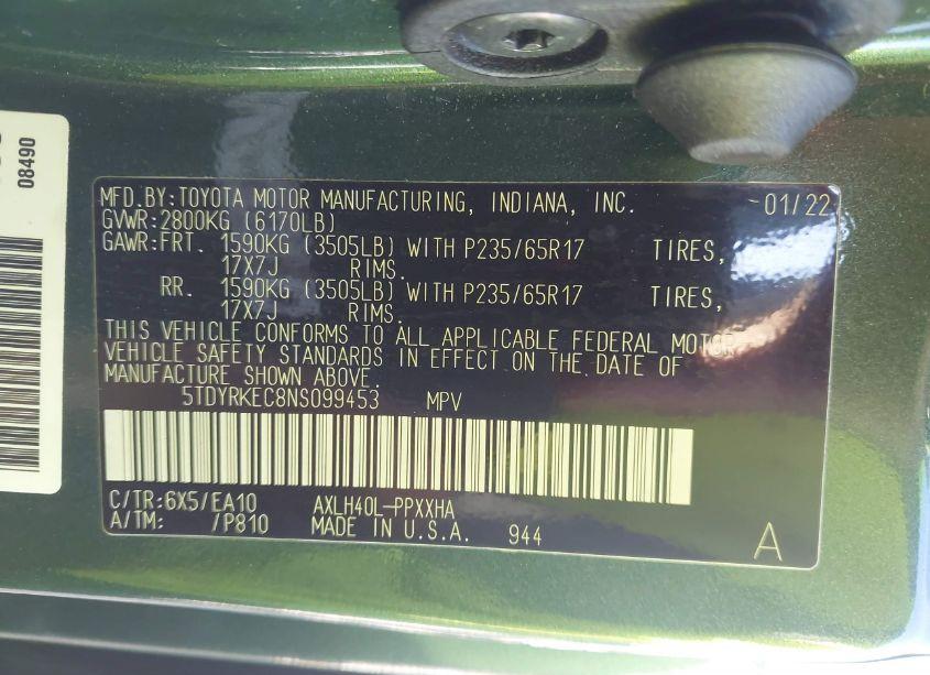 Photo 9 of 2022 Toyota Sienna XLE (VIN 5TDYRKEC8NS099453)