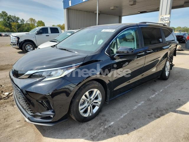 Photo 9 of 2023 TOYOTA SIENNA XSE (VIN 5TDYRKEC8RS185724)