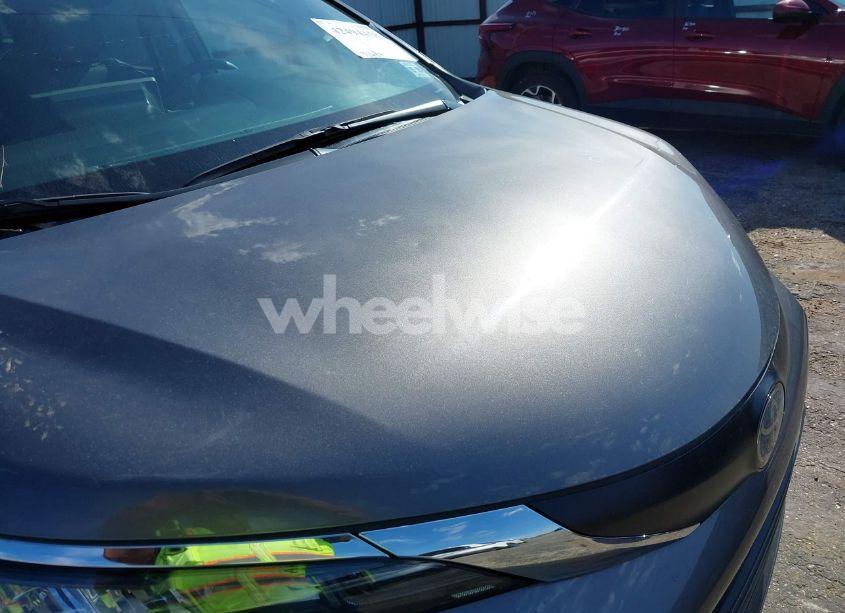 Photo 6 of 2024 Toyota Sienna XLE (VIN 5TDYRKEC8RS205549)