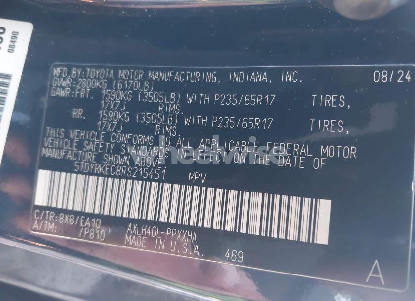 Photo 9 of 2024 Toyota Sienna XLE (VIN 5TDYRKEC8RS215451)