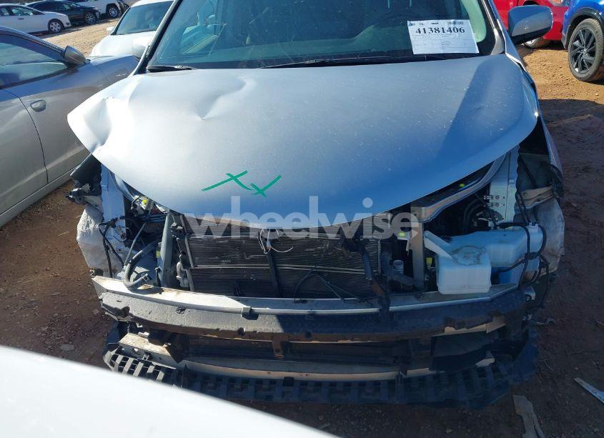 Photo 13 of 2021 Toyota Sienna XLE (VIN 5TDYRKEC9MS023318)