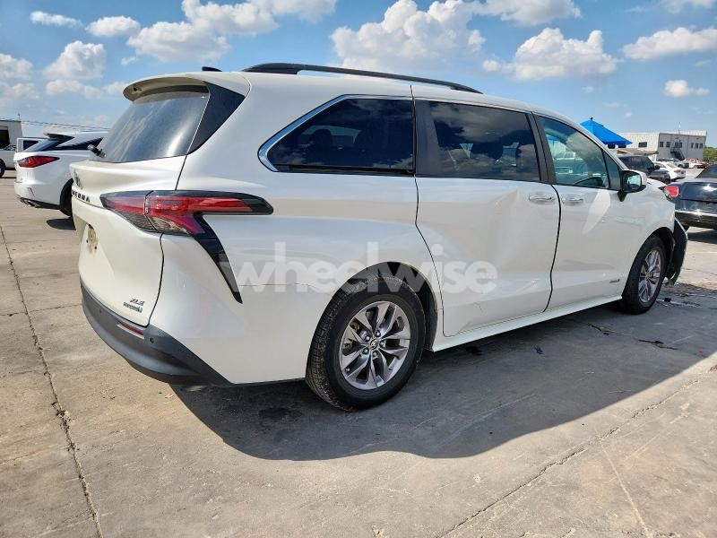Photo 10 of 2021 TOYOTA SIENNA XLE (VIN 5TDYRKEC9MS039244)