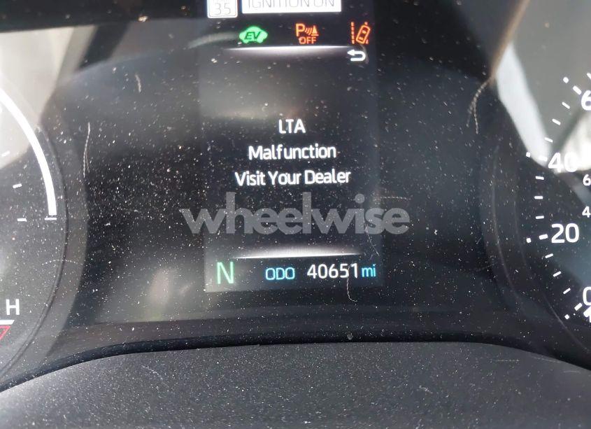 Photo 15 of 2021 Toyota Sienna XLE (VIN 5TDYRKEC9MS062975)