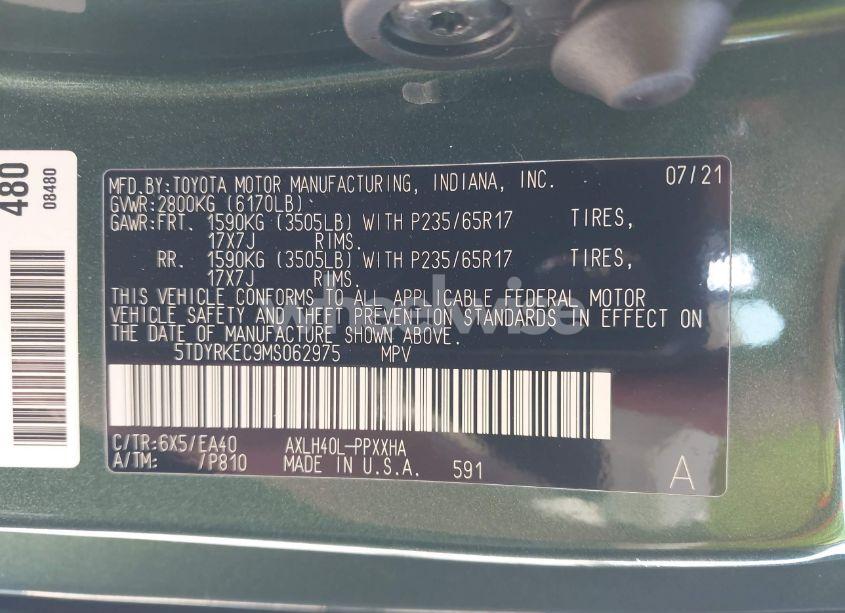 Photo 9 of 2021 Toyota Sienna XLE (VIN 5TDYRKEC9MS062975)