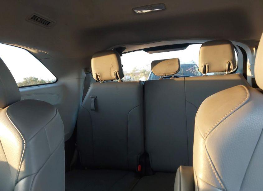 Photo 12 of 2022 Toyota Sienna XLE (VIN 5TDYRKEC9NS105910)