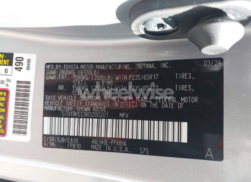 Photo 9 of 2024 Toyota Sienna XLE (VIN 5TDYRKEC9RS200201)