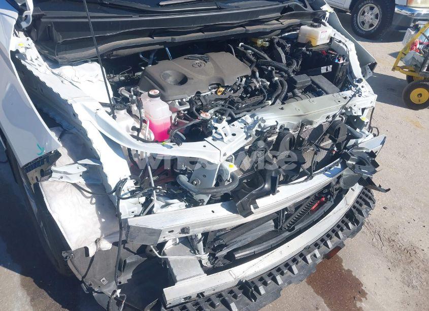 Photo 6 of 2022 Toyota Sienna XLE (VIN 5TDYRKECXNS114227)