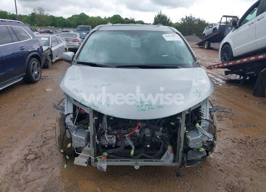 Photo 12 of 2022 Toyota Sienna XLE (VIN 5TDYSKFC0NS049827)