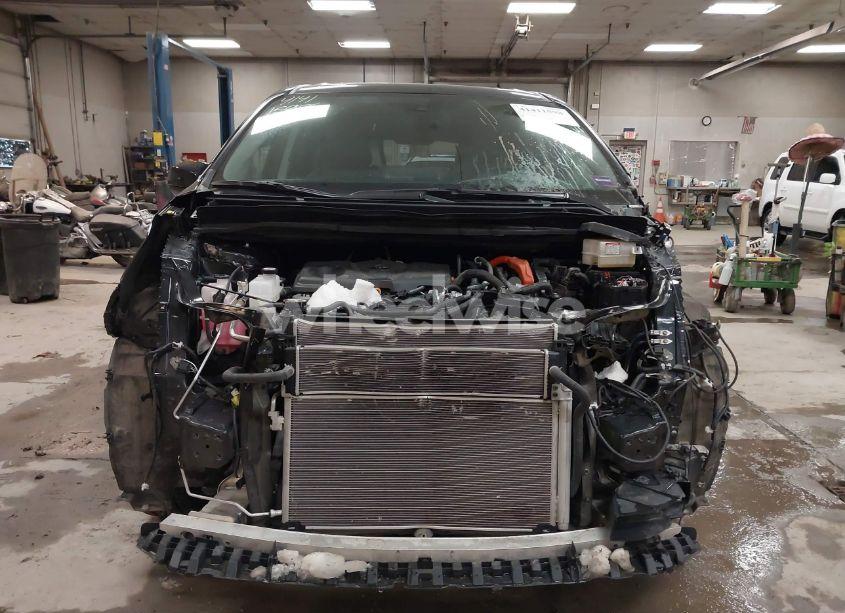 Photo 12 of 2024 Toyota Sienna XLE (VIN 5TDYSKFC0RS115377)