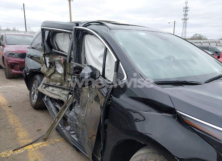 Photo 13 of 2023 Toyota Sienna XLE (VIN 5TDYSKFC8PS074090)