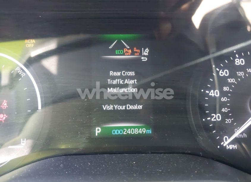 Photo 15 of 2021 Toyota Sienna XLE (VIN 5TDYSKFC9MS008904)