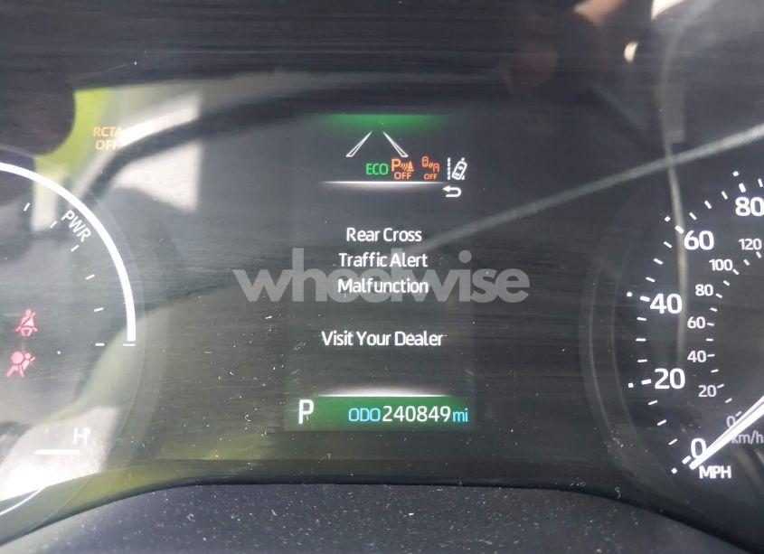 Photo 7 of 2021 Toyota Sienna XLE (VIN 5TDYSKFC9MS008904)