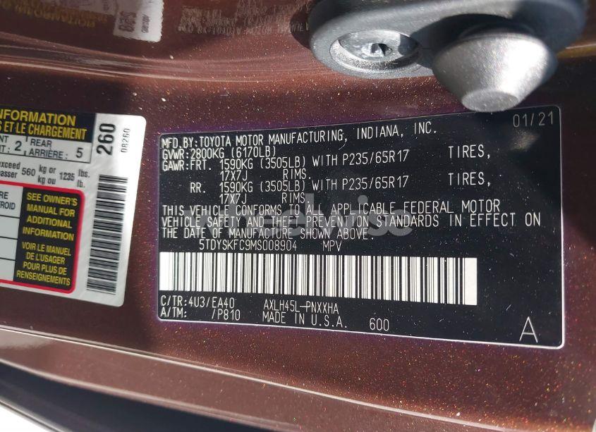 Photo 9 of 2021 Toyota Sienna XLE (VIN 5TDYSKFC9MS008904)