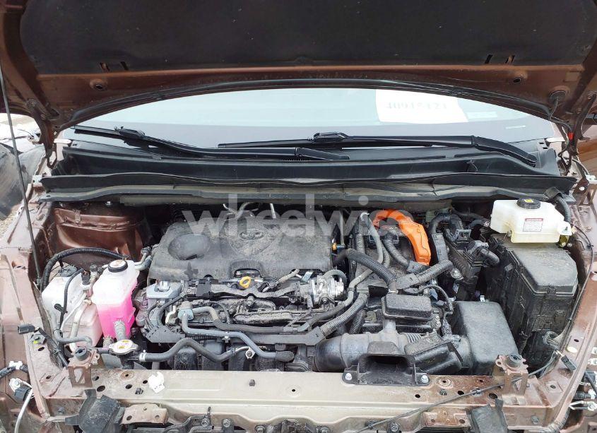 Photo 10 of 2024 Toyota Sienna XLE (VIN 5TDYSKFC9RS120030)