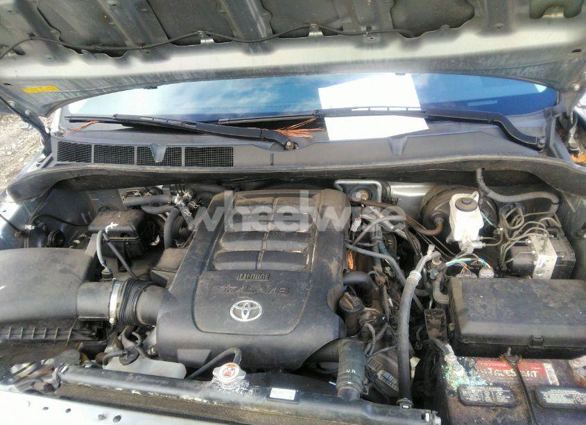 Photo 10 of 2017 Toyota Sequoia PLATINUM (VIN 5TDYY5G16HS069257)