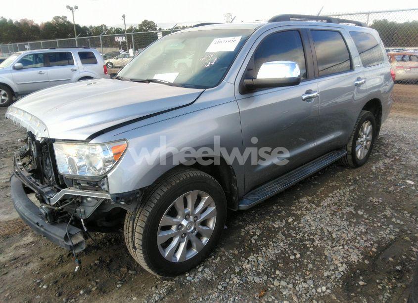 Photo 2 of 2017 Toyota Sequoia PLATINUM (VIN 5TDYY5G16HS069257)