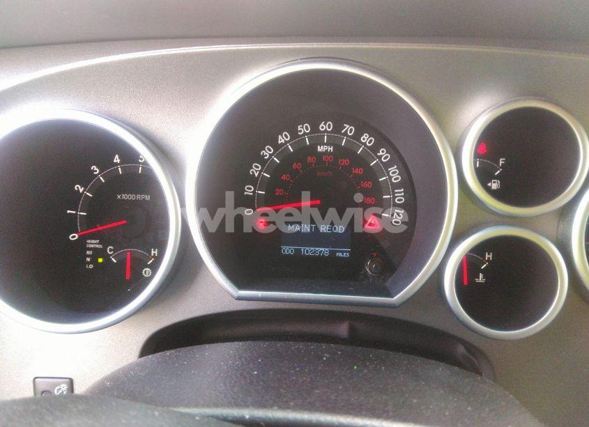 Photo 7 of 2017 Toyota Sequoia PLATINUM (VIN 5TDYY5G16HS069257)