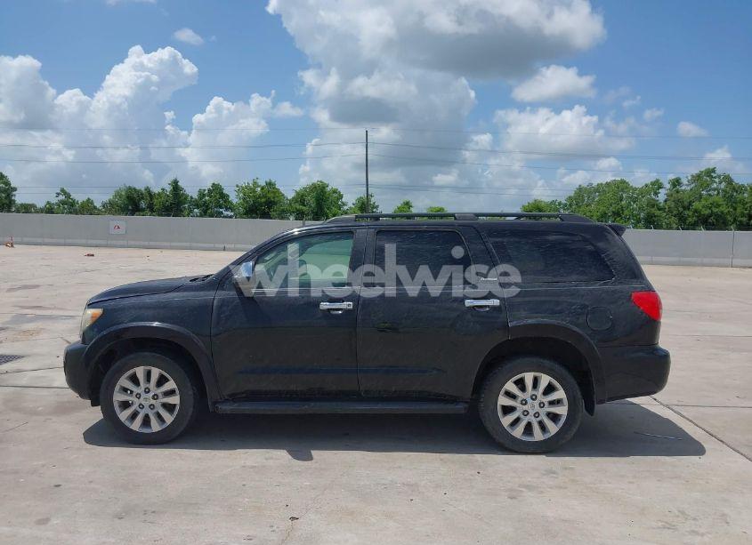 Photo 14 of 2011 Toyota Sequoia PLATINUM 5.7L V8 (VIN 5TDYY5G18BS034887)