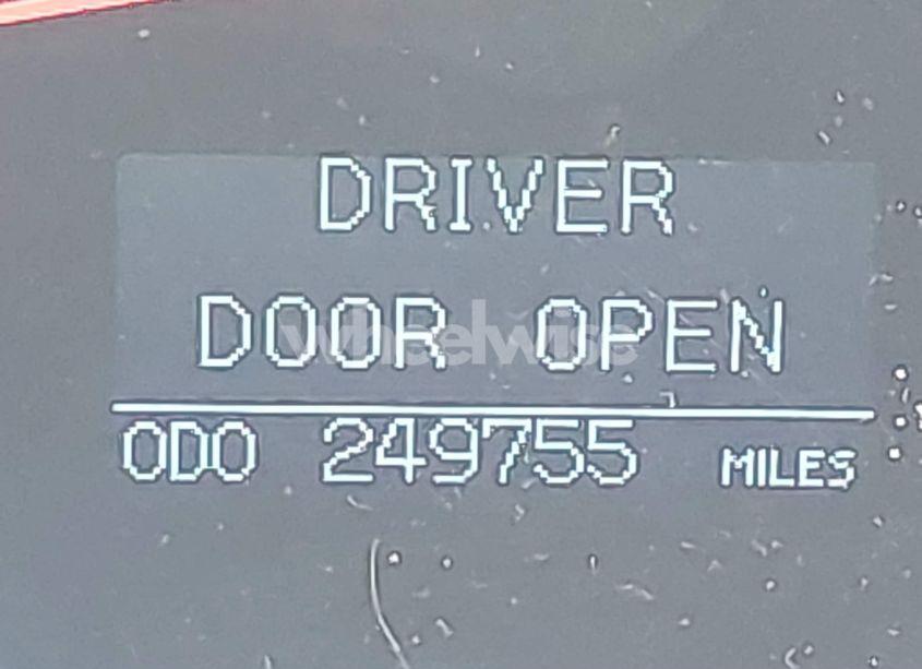 Photo 15 of 2011 Toyota Sequoia PLATINUM 5.7L V8 (VIN 5TDYY5G18BS034887)