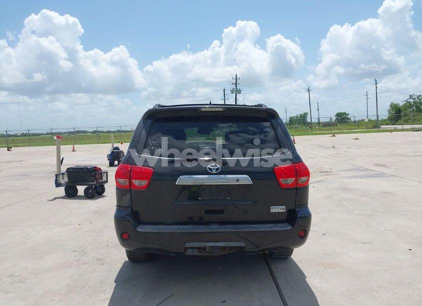 Photo 16 of 2011 Toyota Sequoia PLATINUM 5.7L V8 (VIN 5TDYY5G18BS034887)