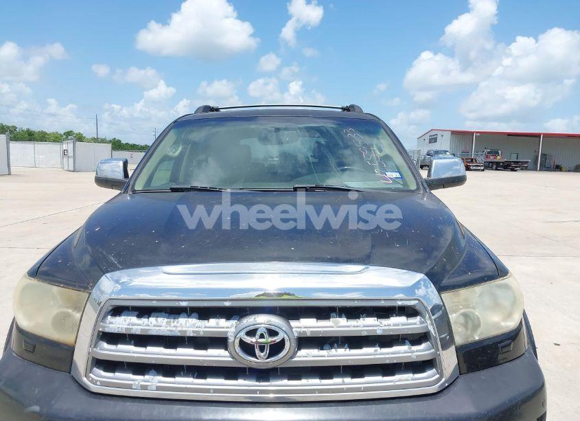 Photo 6 of 2011 Toyota Sequoia PLATINUM 5.7L V8 (VIN 5TDYY5G18BS034887)