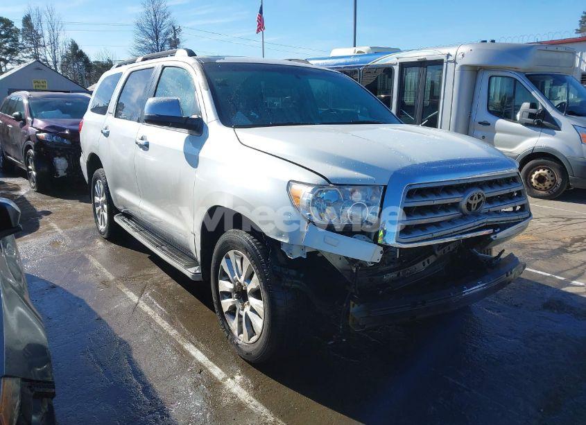 2012 Toyota Sequoia PLATINUM 5.7L V8 (VIN 5TDYY5G18CS037726) main photo