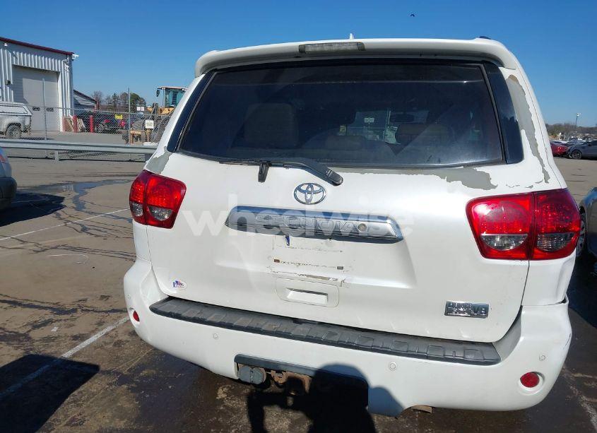 Photo 16 of 2012 Toyota Sequoia PLATINUM 5.7L V8 (VIN 5TDYY5G18CS037726)