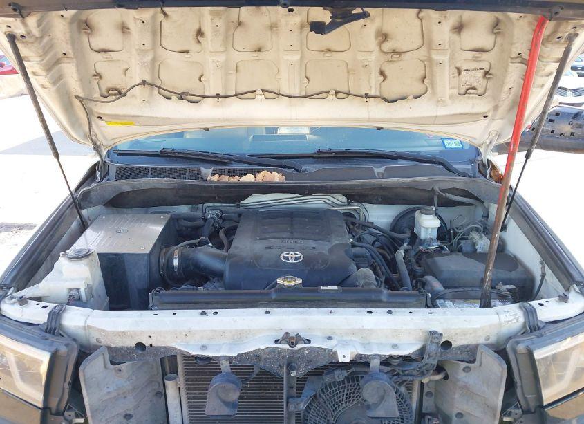 Photo 10 of 2014 Toyota Sequoia PLATINUM 5.7L V8 (VIN 5TDYY5G1XES053266)